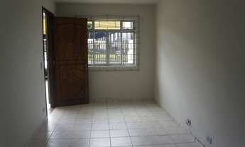 Imagem 6: Sobrado com 3 dormitórios para alugar, 159 m² por R$ 2.500,00/mês - Capão Raso - Curitiba