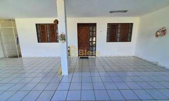 Imagem 3: Casa à venda 3 quartos, sendo 2 suítes com 229 de área construída em Capim Macio, Natal, R