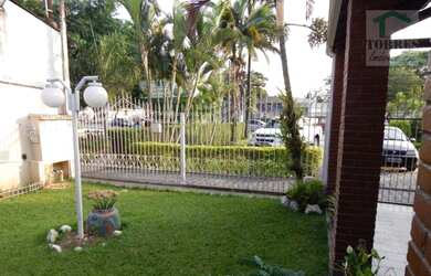 Imagem 2: Casa com 3 dormitórios à venda, 210 m² por R$ 800.000