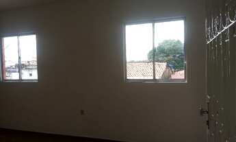 Imagem 6: Casa com 2 quartos com excelente acabamento bairro Ivar Saldanha