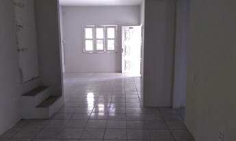 Imagem 5: Casa para venda tem 100 metros quadrados com 2 quartos em Jardim Guanabara - Fortaleza - C