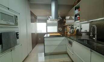 Imagem 3: Apartamento para venda tem 117 metros quadrados com 3 quartos em Coqueiros - Florianópolis