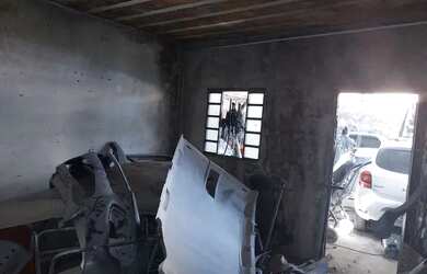 Imagem 2: Vende-se casa Casa com 2 dormitórios