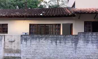 Imagem 4: 2 Kitnets e 1 Apartamento em Florianópolis