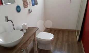 Imagem 6: SOBRADO DE VILA ÚNICO