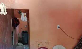 Imagem 3: Vende-se uma casa numa vila