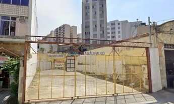 Imagem 5: Terreno plano com 310m² ao lado do Metrô Praça da Árvore