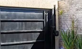 Imagem 4: Ótima oportunidade de adquirir uma casa espaçosa e confortável no Jardim Botânico!