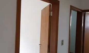 Imagem 2: Apartamento para aluguel possui 80 metros quadrados com 2 quartos em Vila Prado - São Paul