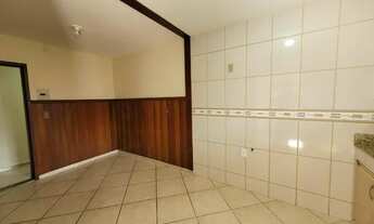 Imagem 7: Excelente casa linear comercial e residencial com 180 metros próximo a Rodovia localizada