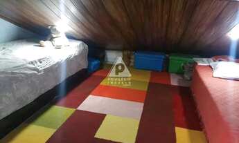 Imagem 7: Espaçosa casa no Jardim Botânico