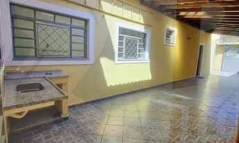 Imagem 5: Casa Residencial com 3 quartos para alugar por R$ 2400.00, 200.00 m2 - JARDIM VITORIA - LI