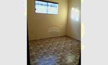 Imagem 3: ALUGA-SE CASA COM 2/4, 1 VAGA, DE 135m² EM ICOARACI