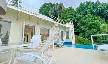 Imagem 2: Mansão à venda no Joá, vista deslumbrante para o Mar, vista Pedra da Gávea, área de lazer