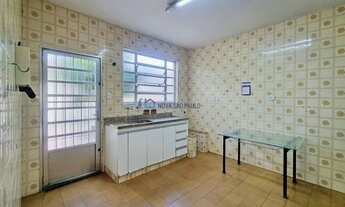 Imagem 2: Casa térrea à venda, a 1000 metros do metrô Saúde