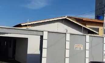 Imagem: Casa grande com barracão à venda no centro