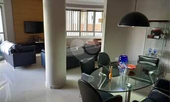 Imagem 6: Amplo Apartamento de 200m2 com 4 dorm/3 suites no Gonzaga . Espetáculo !!