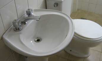 Imagem 3: Apartamento para venda possui 40 metros quadrados com 1 quarto em Centro - Curitiba - PR