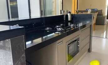 Imagem 6: Casa de condomínio para venda possui 205 metros quadrados com 3 quartos