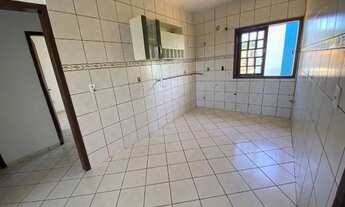 Imagem 3: Aluga-se Apartamento de 2 quartos com suíte no Bairro Aventureiro