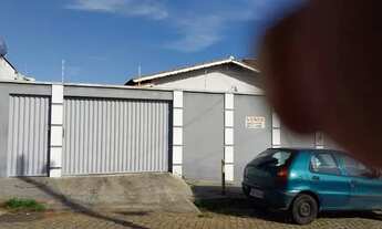 Imagem 2: Casa grande com barracão à venda no centro