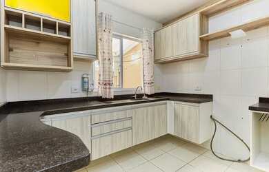 Imagem 6: Sobrado 128M2 área privativa-3 quartos/1 Suíte no Santa Cândida - Curitiba - PR