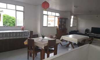 Imagem 3: Casa triplex com 5 quartos terraço em rua fechada no Pechincha