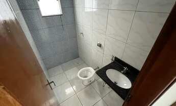 Imagem 2: Casa para venda tem 120 metros quadrados com 2 quartos em Jardim Europa - Uberlândia - MG