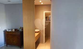 Imagem 7: Amplo Apartamento de 200m2 com 4 dorm/3 suites no Gonzaga . Espetáculo !!