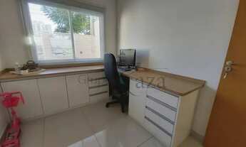 Imagem 4: Casa para venda tem 195 metros quadrados com 4 quartos em Loteamento Villa Branca - Jacare