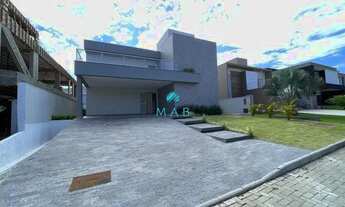 Imagem 6: Casa de Altíssimo Padrão à Venda em um dos Principais Condomínios do Bairro Ingleses - Flo