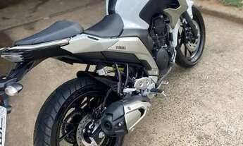 Imagem 3: Fazer 250 2019 Quarto com aluguel por R$17.000 /mês