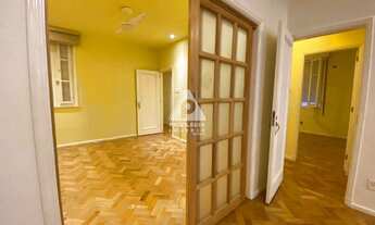 Imagem 6: Leblon 4 Quartos, 129m², 1 Suíte e Vaga na Escritura em Rua Tranquila!