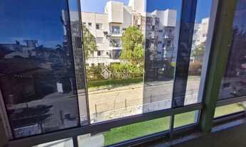 Imagem 2: Casa residencial à venda no bairro Trindade com 210 m² e 4 dormitórios/quartos