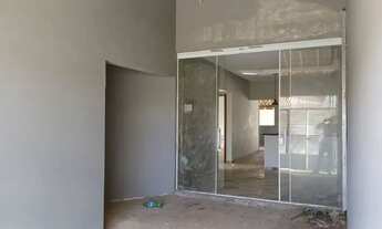 Imagem 4: UR49 - Vendo casa 2 dorm. 2 banh. no Jardim Adonai, varanda, churrasqueira, garagem