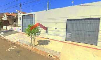 Imagem: Casa em Avenida Odilon Borges de Carvalho