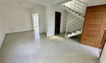 Imagem: Casa com 3 Suítes no Campeche. Rua Tranquila