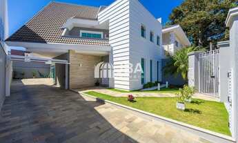 Imagem 2: Sobrado para venda tem 305 metros quadrados com 5 quartos em Xaxim - Curitiba - PR