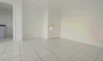 Imagem 2: Apartamento para Venda em Belo Horizonte, Candelária, 2 dormitórios, 1 suíte, 2 banheiros