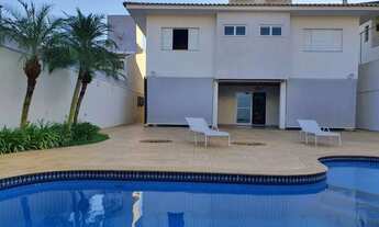 Imagem: Casa de condomínio em Rua Pelegrino Constanzo