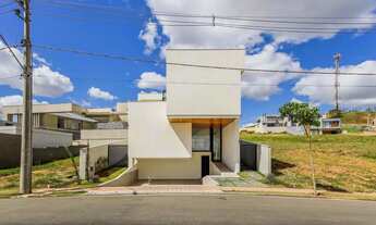 Imagem 2: Casa contemporânea no condomínio Estrela Alta para venda