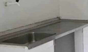 Imagem 4: Kitnet grande rua asfaltada baixo vai falta água