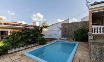 Imagem: CASA ASSOBRADADA AMERICA COM 3 QUARTOS SENDO