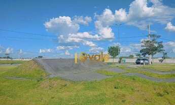 Imagem 2: Casa com 3 dormitórios sendo 1 suíte, com 141 m² Au - São José dos Campos/SP