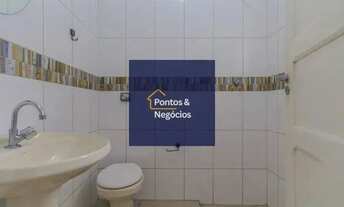 Imagem 2: Casa comercial com 230 m², localizada na Rua Coriolano