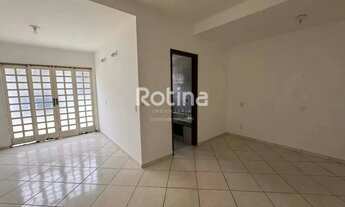 Imagem 2: Casa à venda, 3 quartos, Santa Mônica - Uberlândia/MG - Rotina Imobiliária