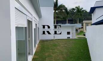 Imagem 4: Casa Alto Padrão em Condomínio Fechado - 3 Suítes e 420m² de Terreno na Cachoeira do Bom J