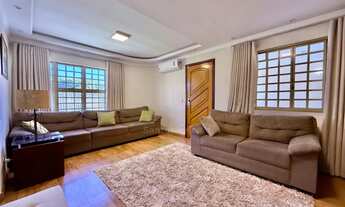 Imagem 7: Casa à venda no bairro Santa Rita 1 com 4 quartos na Região Oeste de Londrina