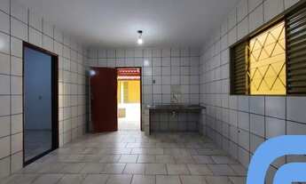 Imagem 5: Uma linda cada de 185 m² com 04 quartos, no Village Santa Rita em Goiânia para locação. Si