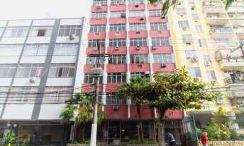 Imagem: Apartamento de 2 quartos com dependência